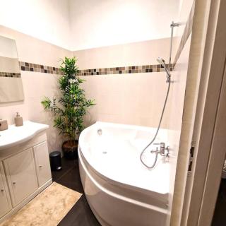 Le Central Parc - T2-Spacieux-Clim-Wifi - Marsiglia - 1