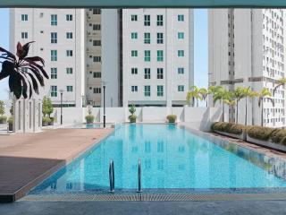 Deluxe Suites 5, 2-4 pax , Netflix, Georgetown - Jelutong - 5