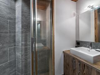 Appartement rénové 5 chambres avec balcon, cheminée et Wifi à 400m du centre de Megève - FR-1-453-170 - Megève - 6
