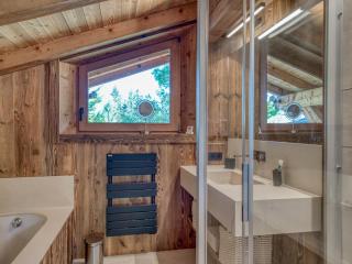 Chalet rénové 6 chambres à Megève, proche pistes Rochebrune, jardin, garage, 12 personnes - FR-1-453-237 - 2