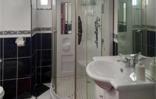 Stunning Apartment In Krusevo With Wifi - 4