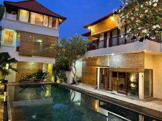Entire Private & Cosy Villa in Jimbaran, Bali - 0