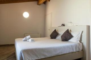 BHL SUITE Jacuzzi LEGNANO - Legnano - 0