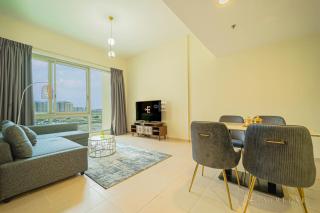 Cozy 1-bedroom Apt In Oakwood Residence Impz - Dubai - 9