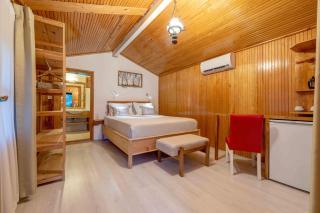 Etenna Beach Bungalows - Cıralı - 9
