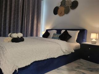 Ocean Whisper Ultra Luxe 1 bedroom Apartment with a private beach - Al Marjan Island - Ras al Khaimah - 7