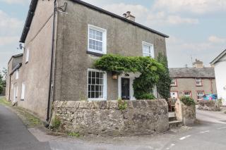 Caton Lane House - Grange-over-Sands - 0