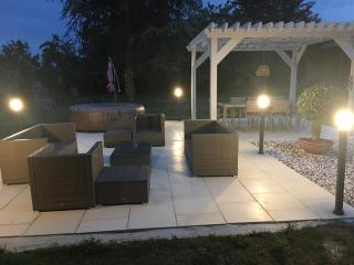 Stylish House near Lake and Beach at St Estephe - Augignac - 7