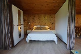 Le gîte et l'étang de pêche - 4