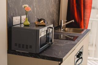 Stunning 1BDR Main Street Penthouse! Near Sea! - Il-Gżira - 4