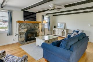 Cozy Westbrook Vacation Rental - Walk to Beach! - Westbrook - 6