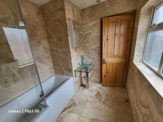 APNI HOMES! - Birstall - 4