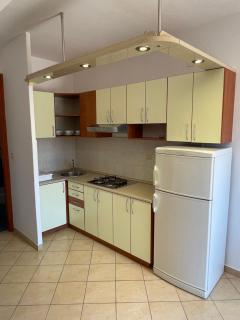 Apartments Belic with pool - Jelsa - 4