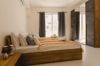 Stylish 2BED Unit 50m from Seafront! WiFi and Washer - Il-Gżira - 9