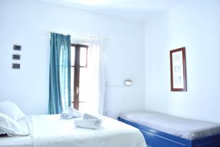 Martinos Studios, Merihas port - 2