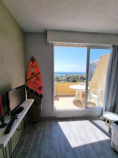 Sète vue mer linge fourni - 9