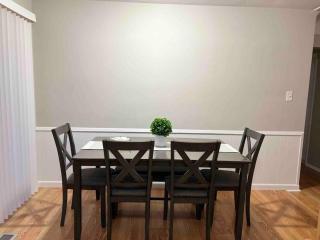 Cozy Bungalow in Madison Heights - Madison Heights - 6