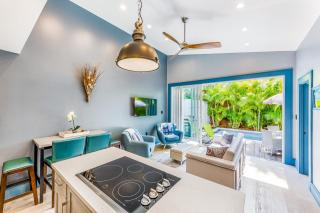 Tropical Vibes - Key West - 4