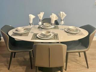 Luxe Corner Penthouse 1BR Condo on Sunset - 3