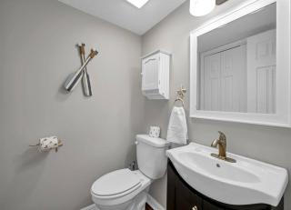 Updated Townhome w/pool, Walk to the beach(3-5min) - Destin - 1