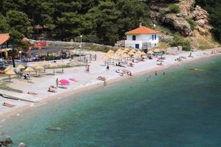 Rooms with a parking space Baska, Krk - 21617 - Baška - 1