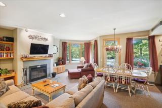 Flawless two bedroom two bathroom, sleeps 6 Highridge D14 - Killington - 0