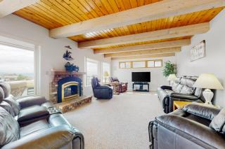 Prime Cove Quarters - Oak Harbor - 4