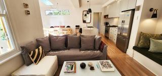 Stylish Terrace Living in Paddington's Heart - Sídney - 3