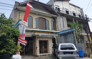 OYO Life 92842 Homestay Balearjosari - 9