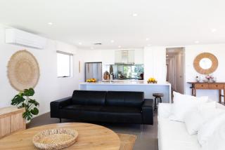 Free night on us this winter at Eight Mitchell - Mollymook - 5