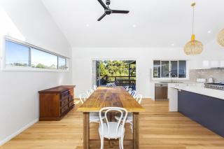 Free night on us this winter at Heavenly Hideaway - Mollymook - 3
