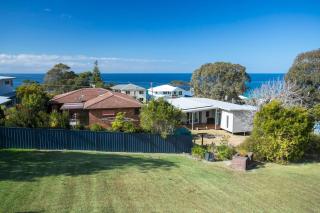 Free night on us this winter at Molly's - Mollymook - 6