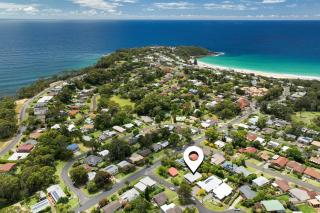 Free night on us this winter at Restashore - Mollymook - 7
