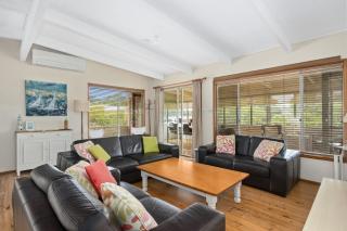 Free night on us this winter at Restashore - Mollymook - 8