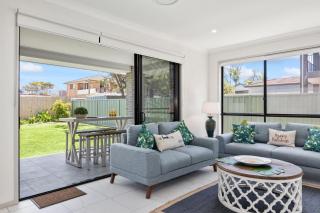 Free night on us this winter at Pacific View - Ulladulla - 0