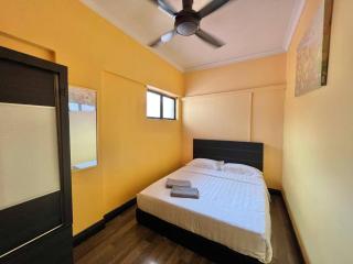 MARINA COURT PENTHOUSE KOTA-KINABALU VACATION HOME 5 BEDROOMS - 15 PAX - Kota Kinabalu - 2