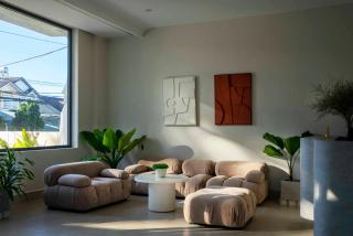 Meek - Home and Coffee - 3