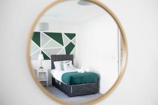 Free Parking - City Centre - Sky & Netflix - Hemel Hempstead - 4