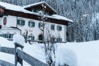 Hotel Dolomitenhof & Chalet Alte Post - 7