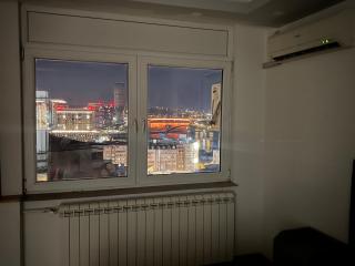 Central Sky View Apartment - Belgrado - 4