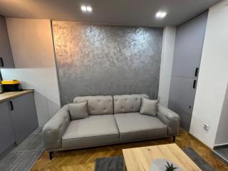 Central Sky View Apartment - Belgrado - 6