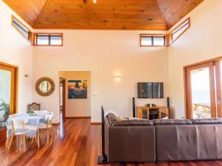 King Tide House - Ocean Views - Burnt Pine - 8