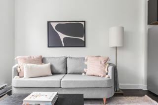 Gold Coast 1BR w Doorman Gym 2 blocks to L CHI-549 - 7