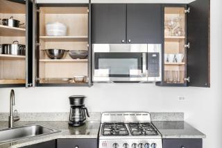 Gold Coast 1BR w Doorman Gym 2 blocks to L CHI-549 - 3