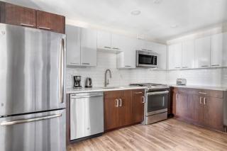 Crystal City 2BR w Gym Concierge nr Metro WDC-446 - 3