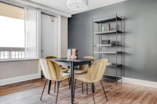 Crystal City 2BR w Gym Concierge nr Metro WDC-446 - Arlington - 4