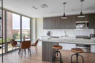 Pentagon City 2br w pet spa firepit nr dining WDC-698 - Arlington - 3