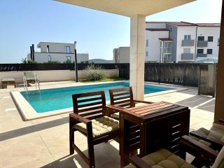 Apartment with private pool Mukalba - 9