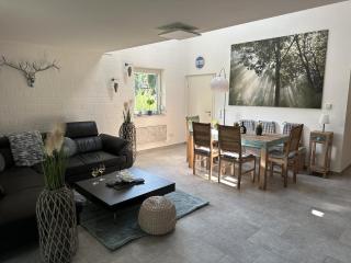 Schönes Ferienhaus 400m vom See, Sauna, Kamin, Klima, Garten - 5