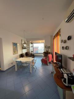 TRAVELLIVING - La finestra sul mare, Casuzze, Beachfront - Villaggio Azzurro - 1